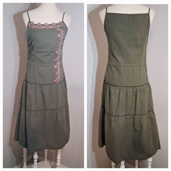 Lizi Olive Green Dress with Floral Embroidery Sizs XL - Picture 1 of 10